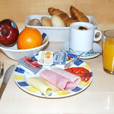 ホテル Castellon 3*