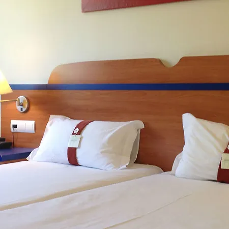 Castellon 3* オンダ